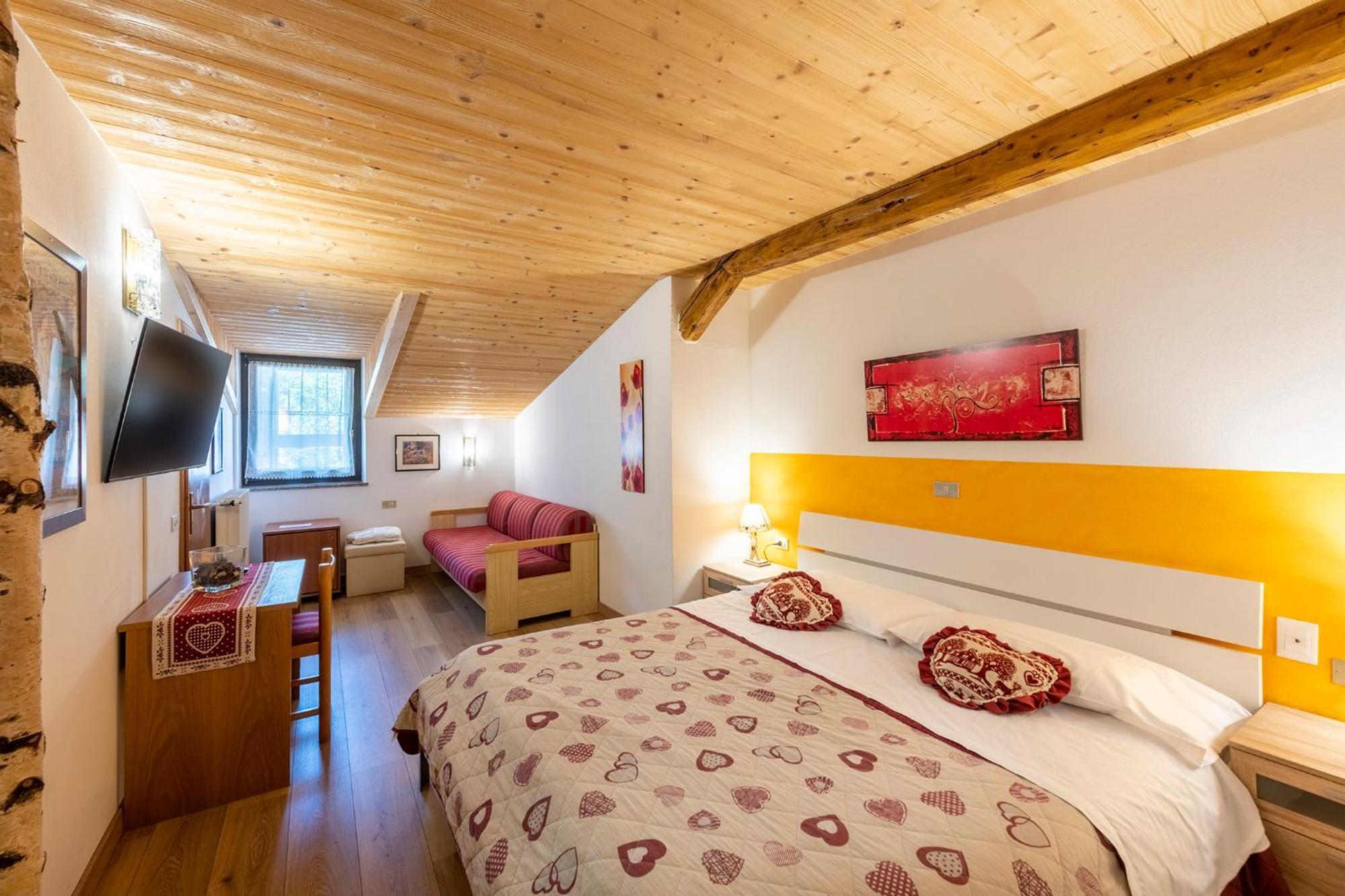 Hotel Alpino Wellness & Spa Peio Fonti Exterior foto